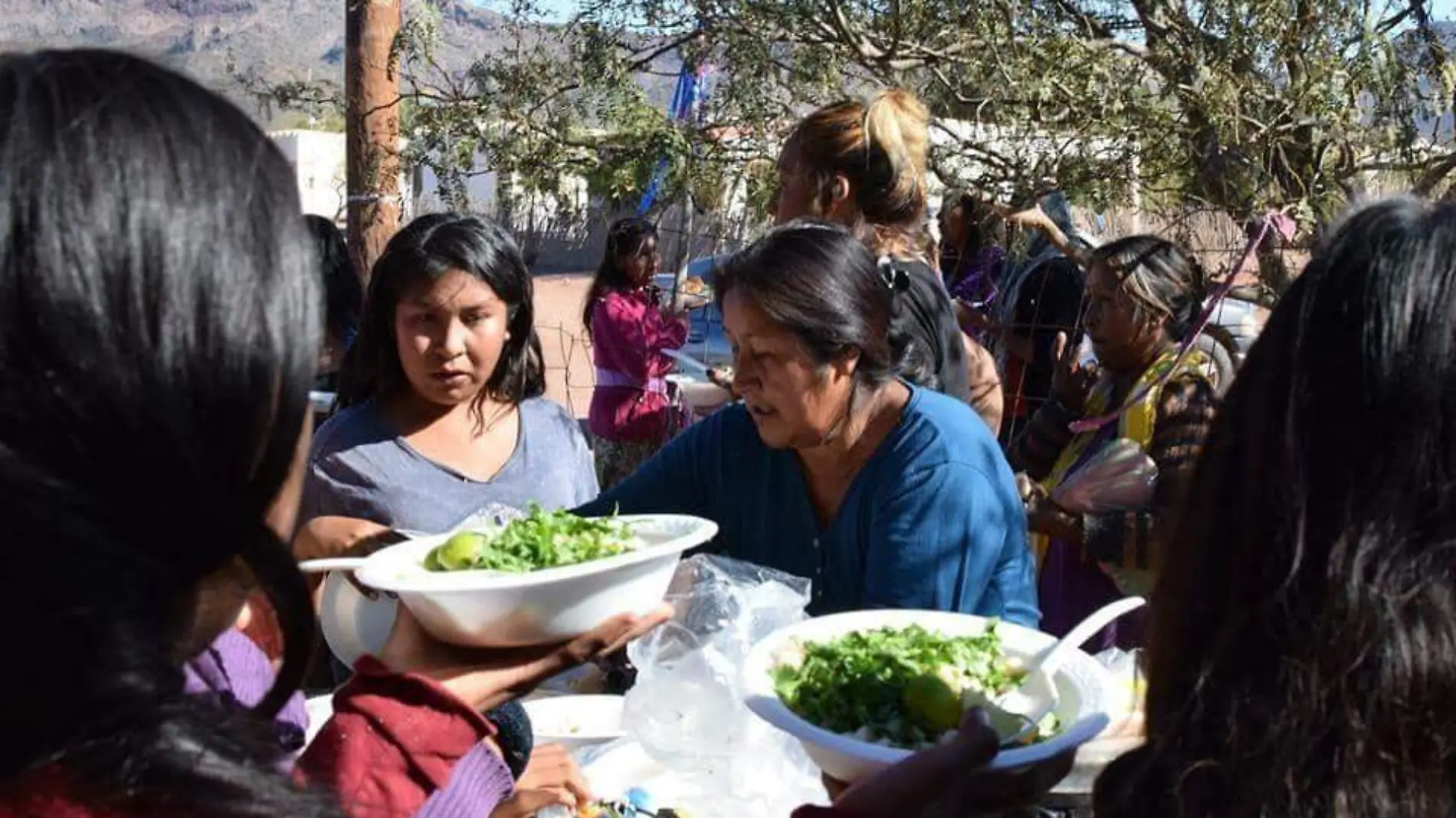 Posada con niños seris 7